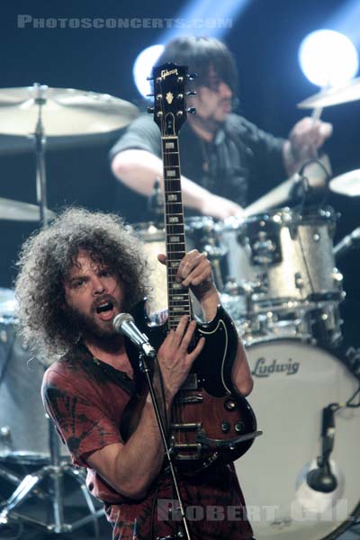 WOLFMOTHER - 2010-01-25 - PARIS - Le Bataclan - 